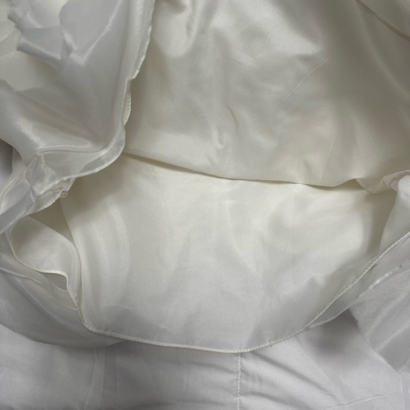 Vera Wang Bridesmaid For David’s Bridal - Picture 8 of 16